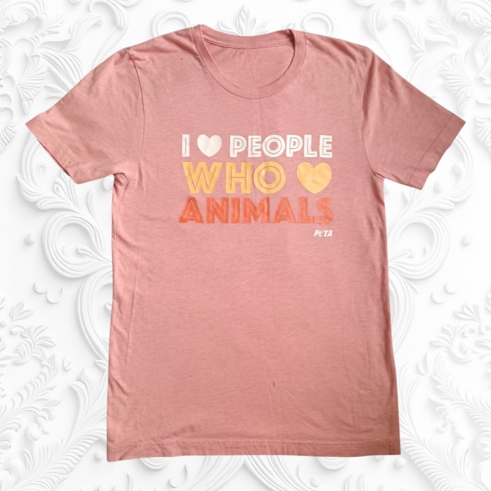 “I Love People Who Love Animala" PETA T-Shirt Peach Cotton - Picture 1 of 1